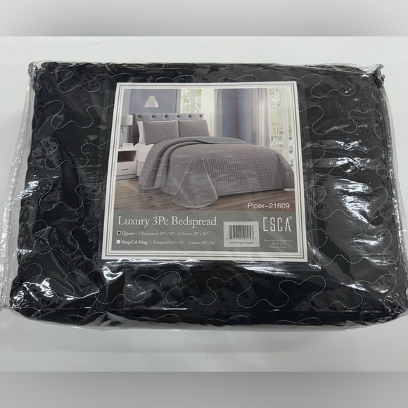 NWT ESCA Elegant Black Bedding Set - Picture 2 of 3